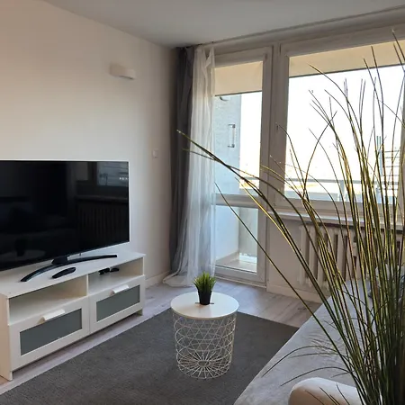 Apartel24pl Brodno M2 Metro Wifi Netflix