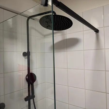 Apartel24pl Brodno M2 Metro Wifi Netflix * Warschau